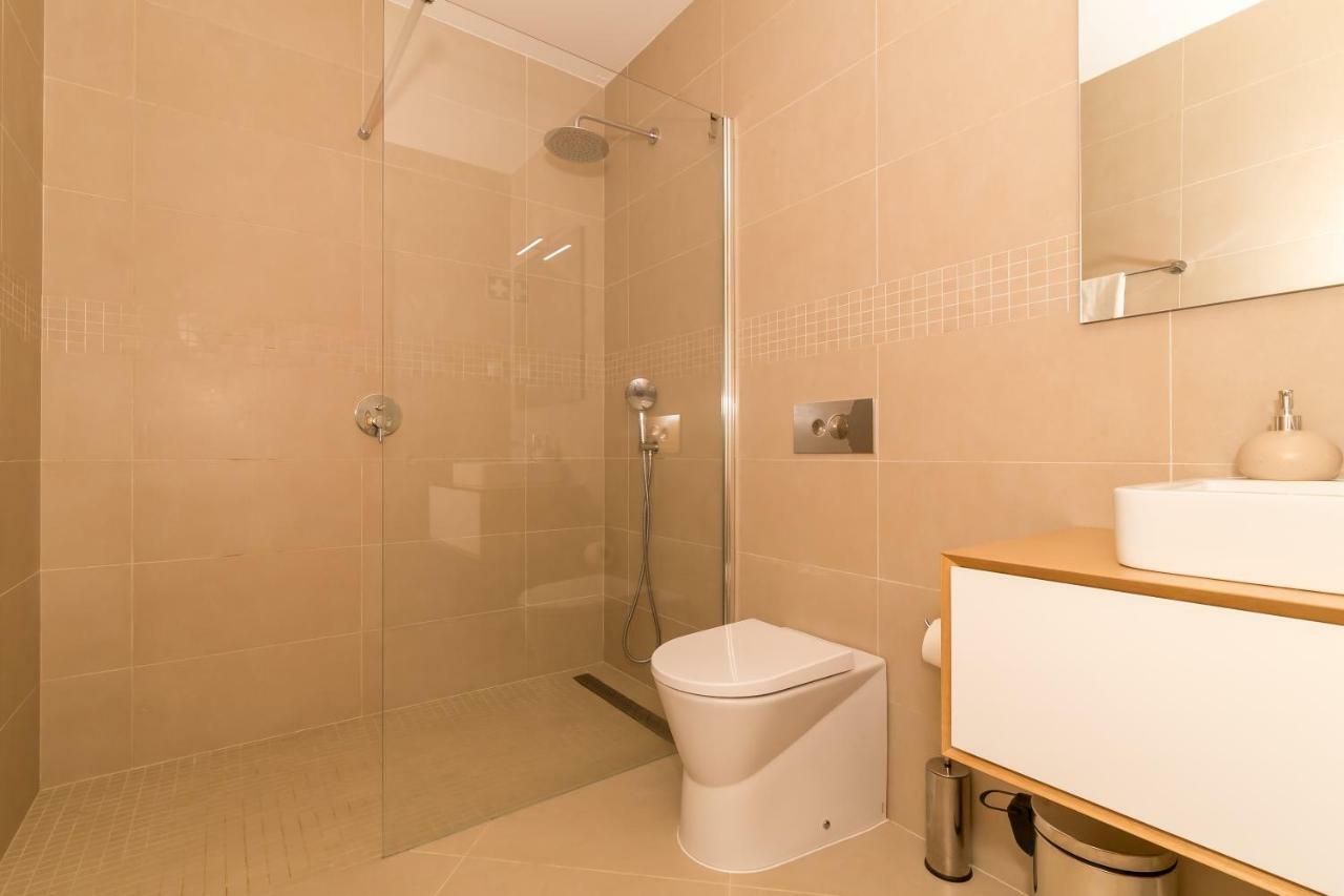 Beach Condominium Lagos